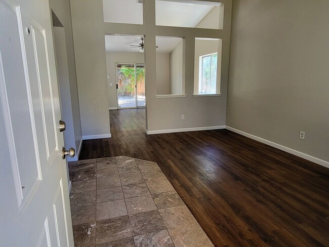 Building Photo - Back On The Rental Market Updated Cozy 4 B...