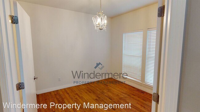 Building Photo - 3 br, 2.5 bath House - 1626 Saratoga Ct.