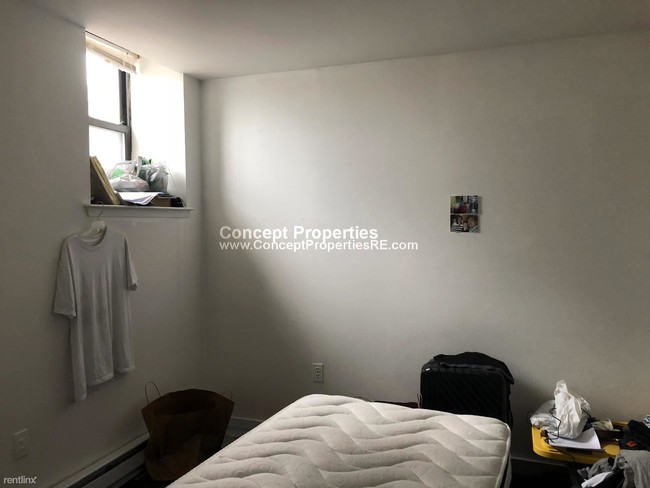 Building Photo - 2 br, 1 bath  - 744 Columbus Ave # 1BD