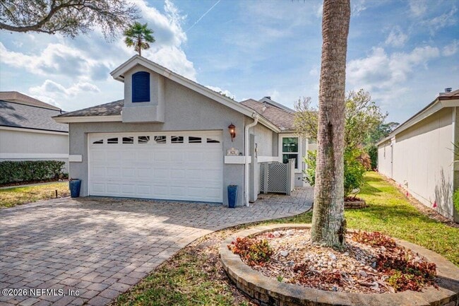 Building Photo - 821 Tournament Rd