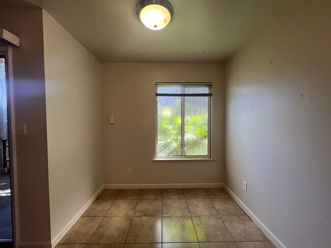 Foto del edificio - 1137 Oakmont Dr