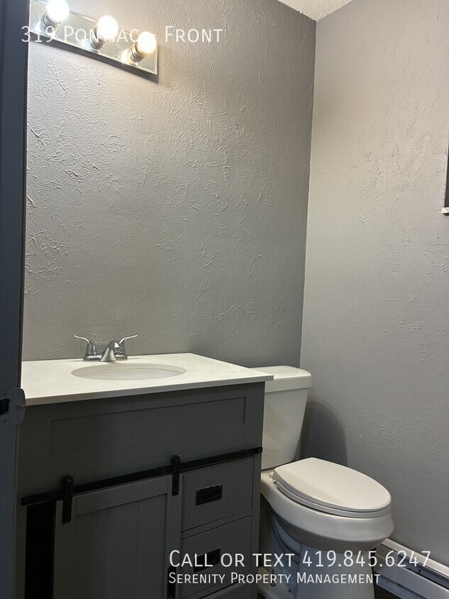 Foto del edificio - 319 Pontiac-Front