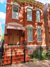 Building Photo - 837 N Winchester Ave