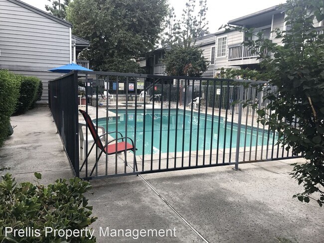 Foto del edificio - 1 br, 1 bath House - 9714 Sepulveda Blvd. ...