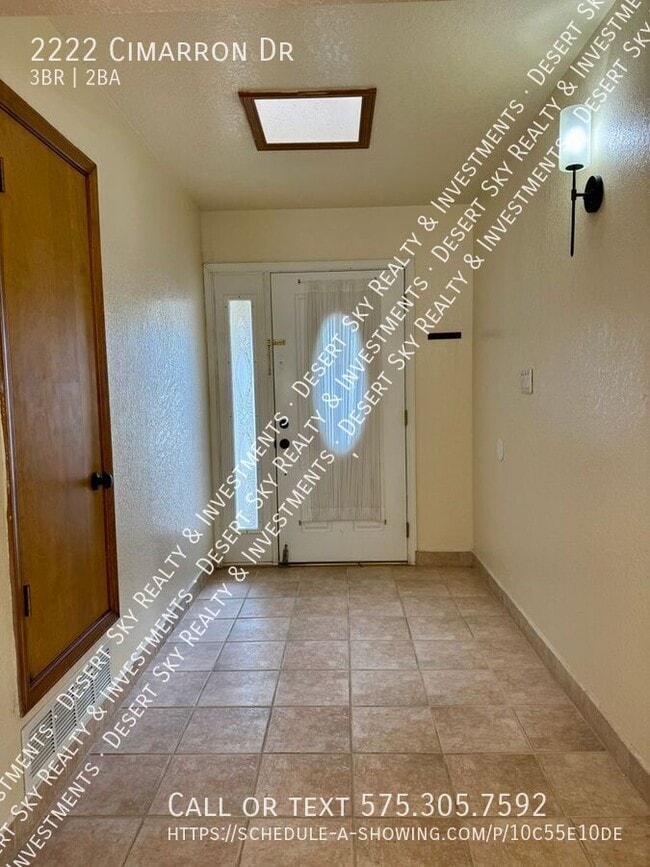 Foto del edificio - 2222 Cimarron Dr