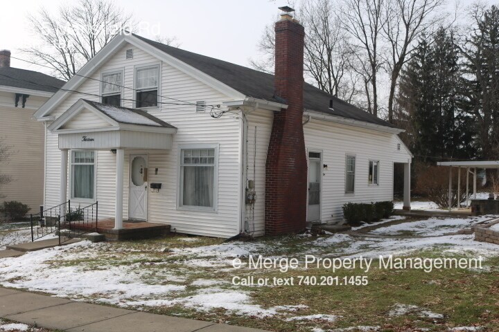 Primary Photo - 135 Mansfield Ave