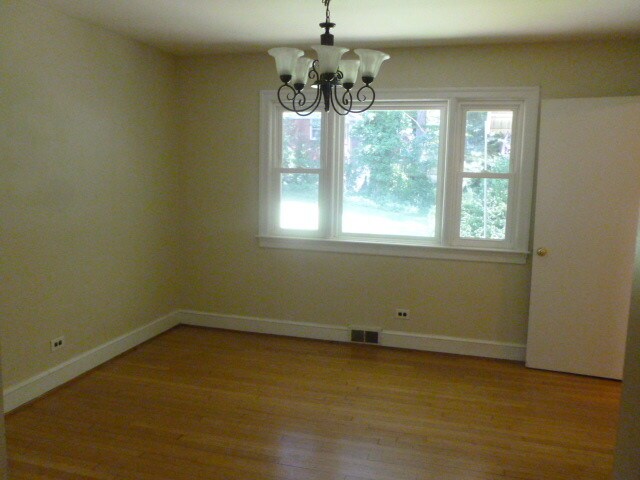 Building Photo - 1625 Rugby Ave