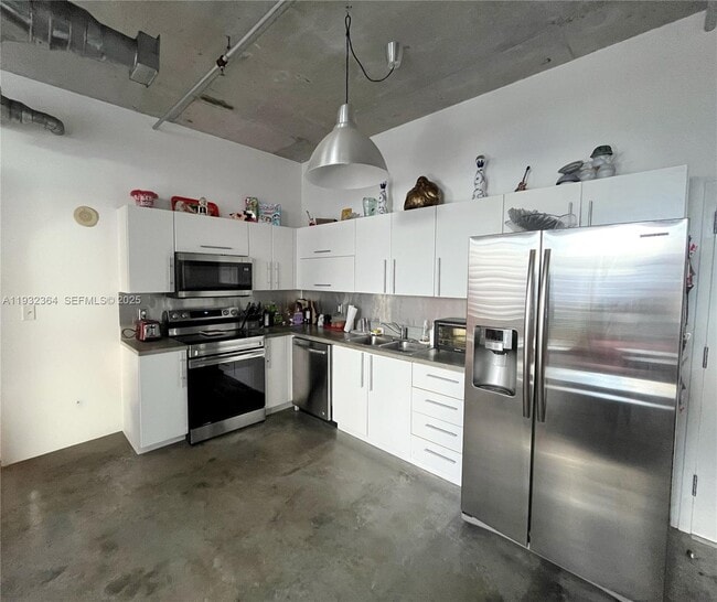 Foto del edificio - 444 NE 30th St