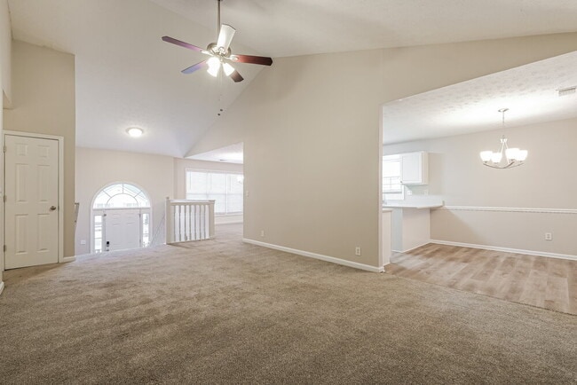 Building Photo - 341 Oak Vista Ct