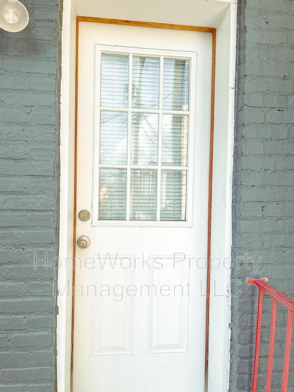 Foto del edificio - 3129 Eastern Ave