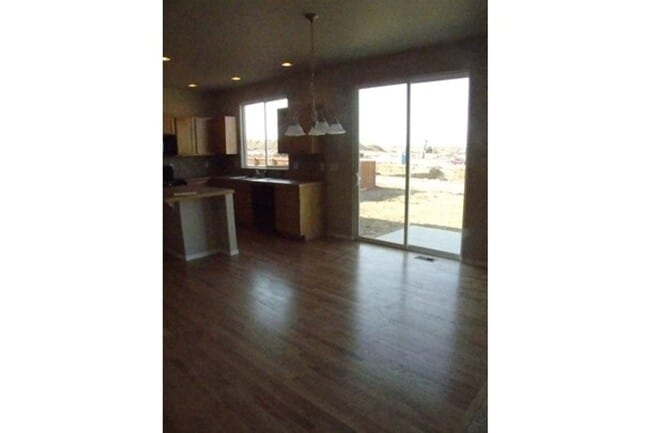 Building Photo - Great Home in Berthoud