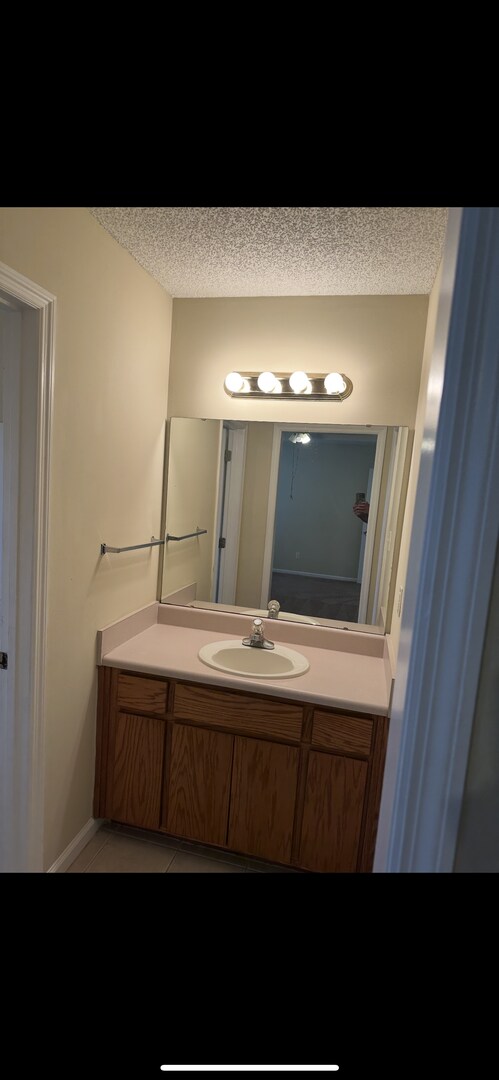 Foto del edificio - 4308 Brandonshire Ln