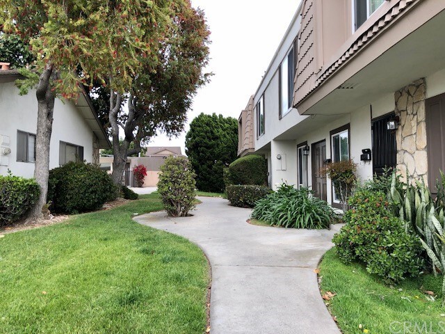Building Photo - 11023 El Paraiso Ct