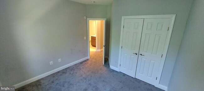 Foto del edificio - 1056 Rye Dr