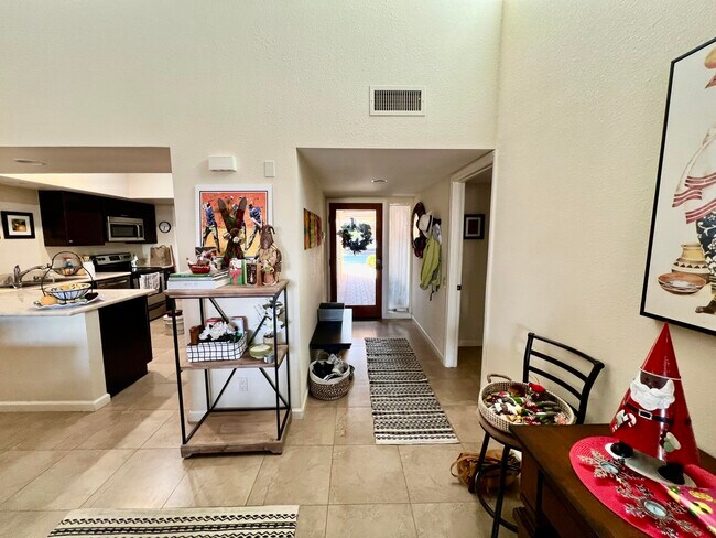 Building Photo - 48852 Owl Ln