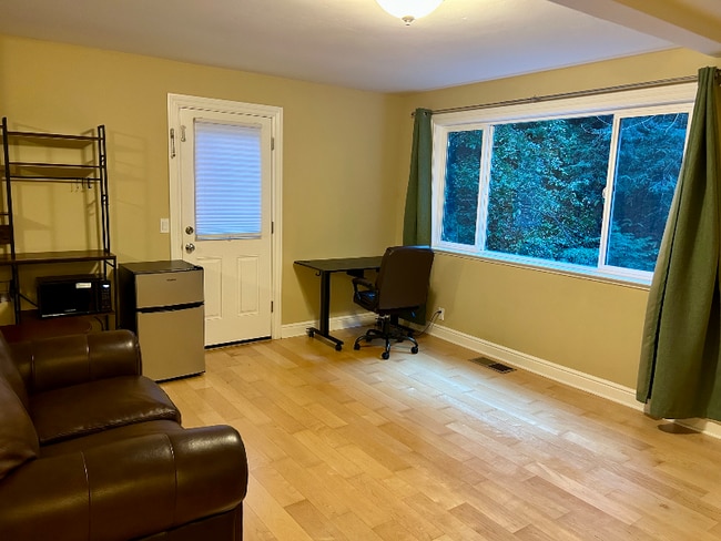 Foto del edificio - 435 Hubbard Gulch Rd