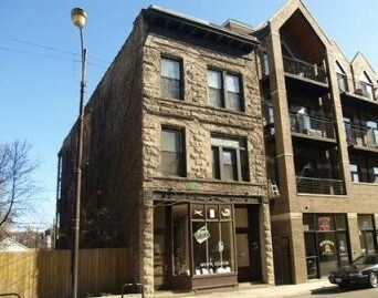 Building Photo - 2246 W North Ave