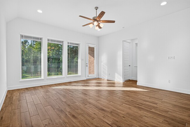 Building Photo - 14830 Whistling Duck Ln