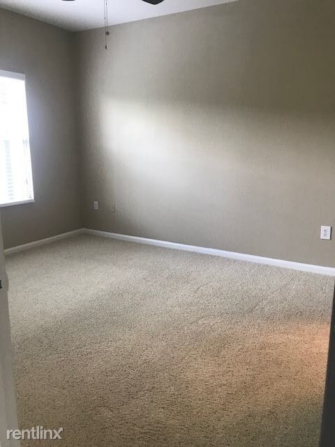 Foto del edificio - 2 br, 2 bath  - 420 E CENTRAL BLVD