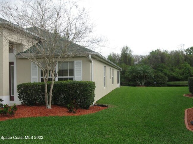 Building Photo - 741 Misty Creek Dr