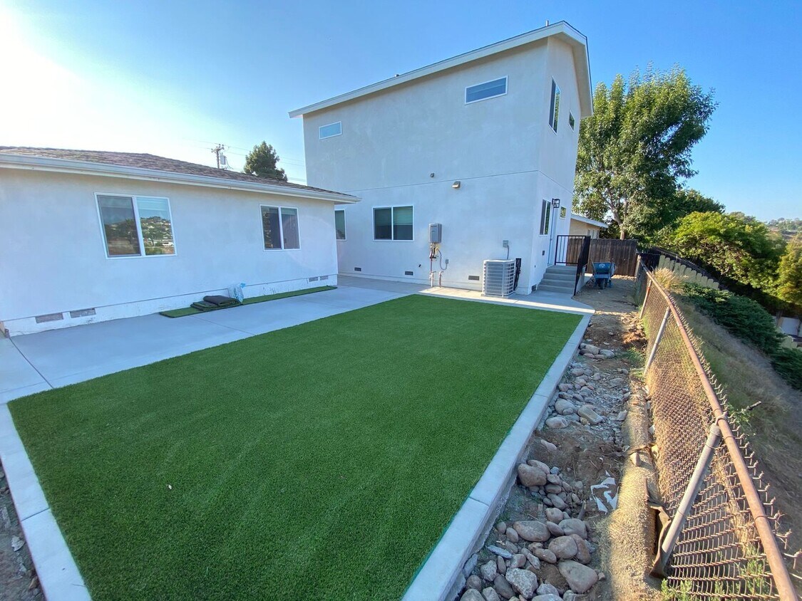 Primary Photo - 5243-5245 E Falls View Dr