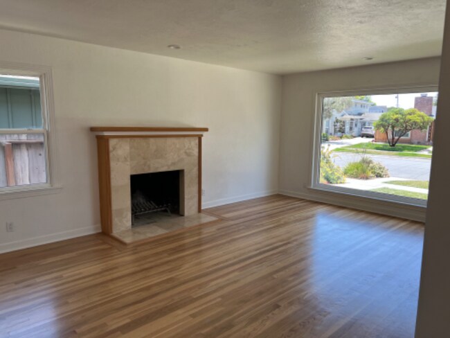 Building Photo - 203 San Miguel Ave