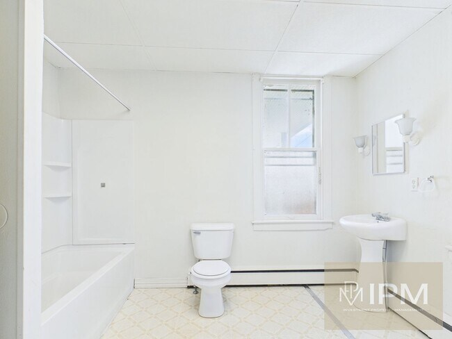 Foto del edificio - Cozy 3 Bedroom, 1 Bath Home in Spring Grove School District!