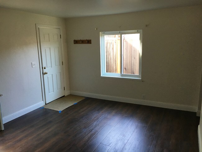 Livingroom towards front door - 16371 W Mozart Ave