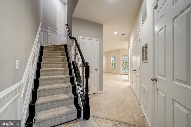 Foto del edificio - 22755 Balduck Terrace