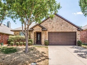 Building Photo - 312 Hopewell Dr