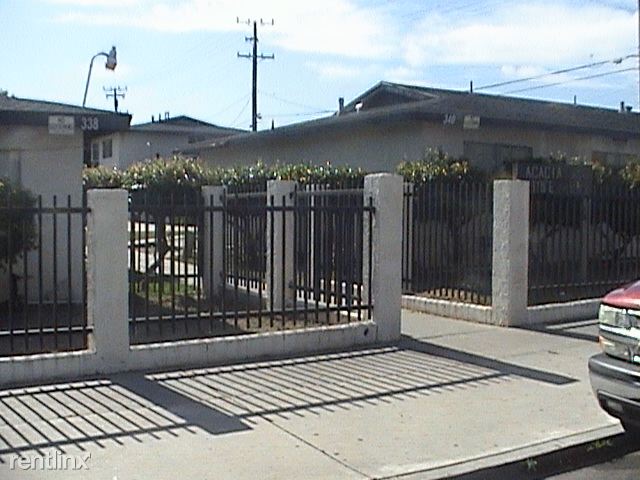 Primary Photo - 338 N Millard Ave