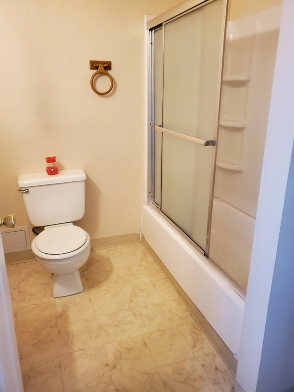 25 Norton St Unit 2, Pittsburgh, PA 15211 Apartment for Rent in