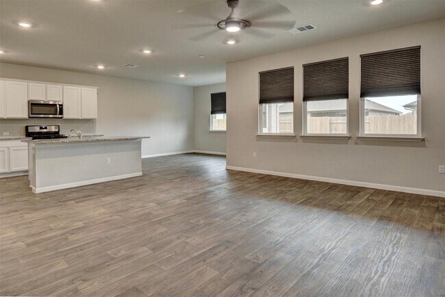 Foto del edificio - 219 Baron Creek Trail