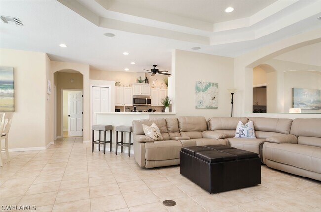 Foto del edificio - 121 June Ct