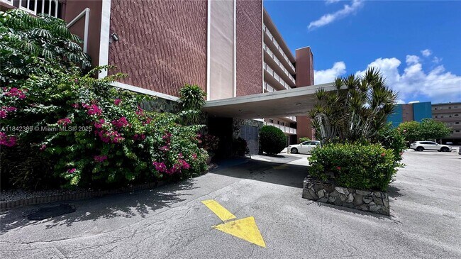 Foto del edificio - 301 NE 14th Ave