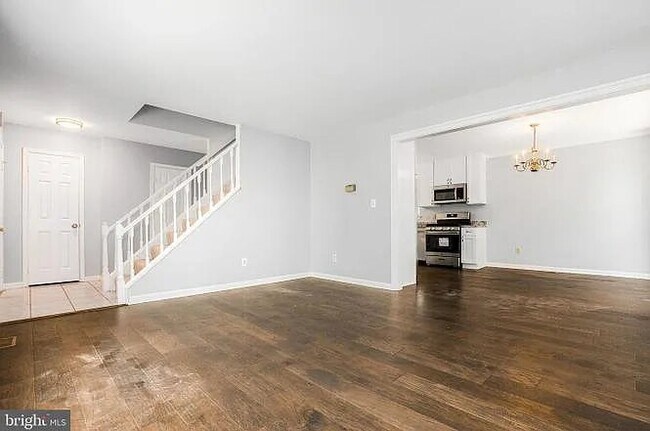 Foto del edificio - 6124 Valley View Dr