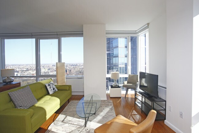 66 Rockwell Place photo'