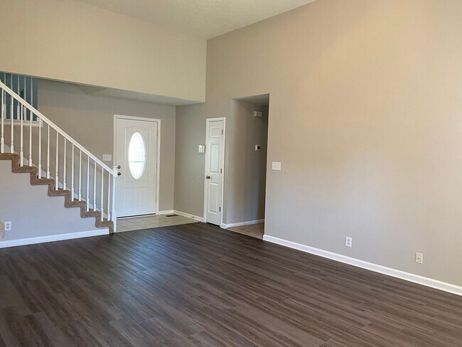 Foto del edificio - Nicely Updated Ranch with 3 Bed/2 Bath and...