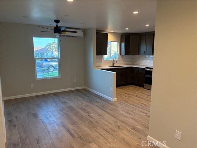 Foto del edificio - 1148 N Elmwood Ave
