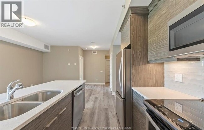 Photo du bâtiment - 955 Ouellette Ave