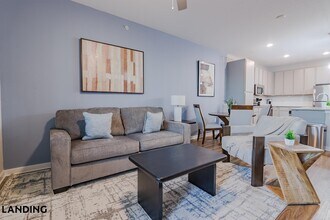 Building Photo - 2331 Commerce Park Dr NE