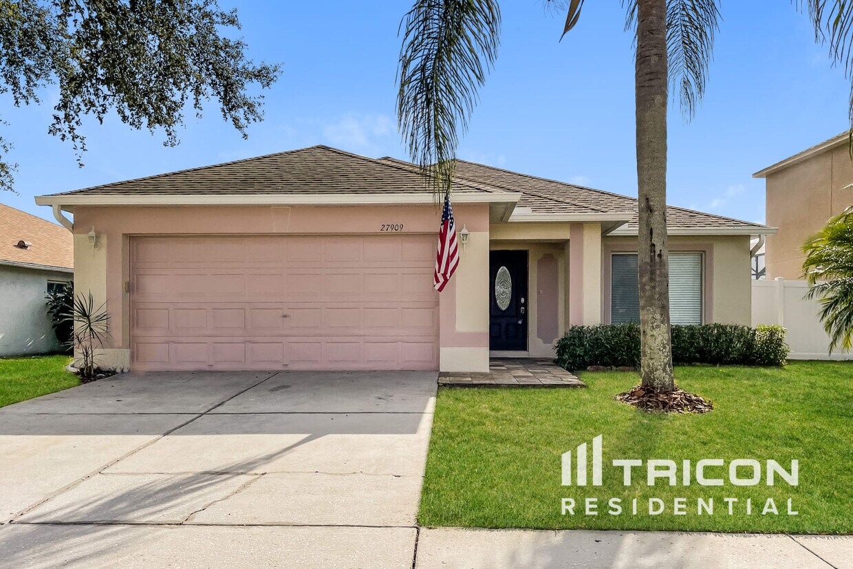 Primary Photo - 27909 Breakers Drive Wesley Chapel FL