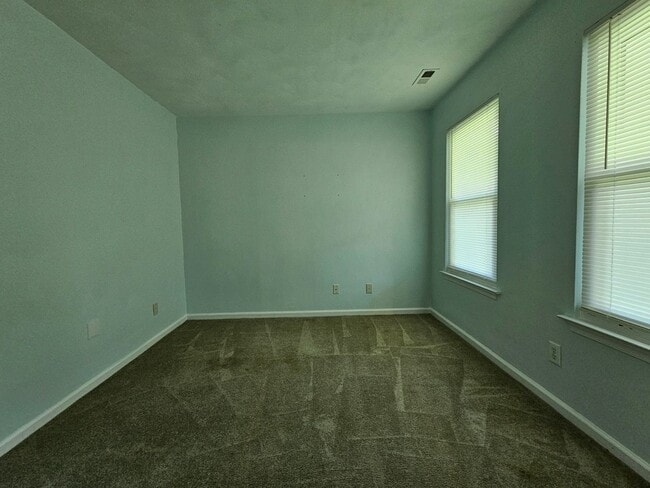 Building Photo - Pughsville