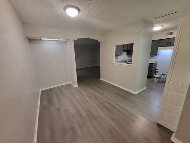 Building Photo - 3350 Kirby Trees Pl