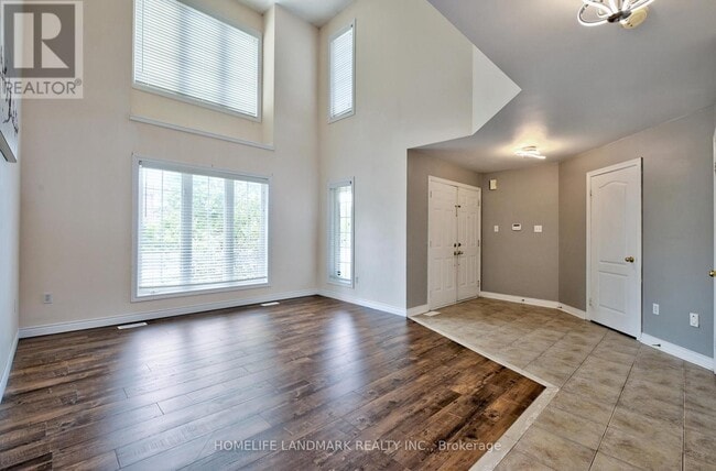 Building Photo - 33 Bugelli Dr