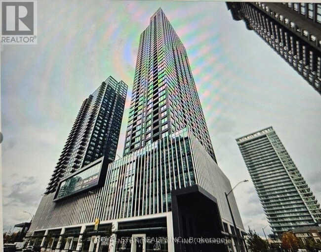 Building Photo - 395 Square One Dr