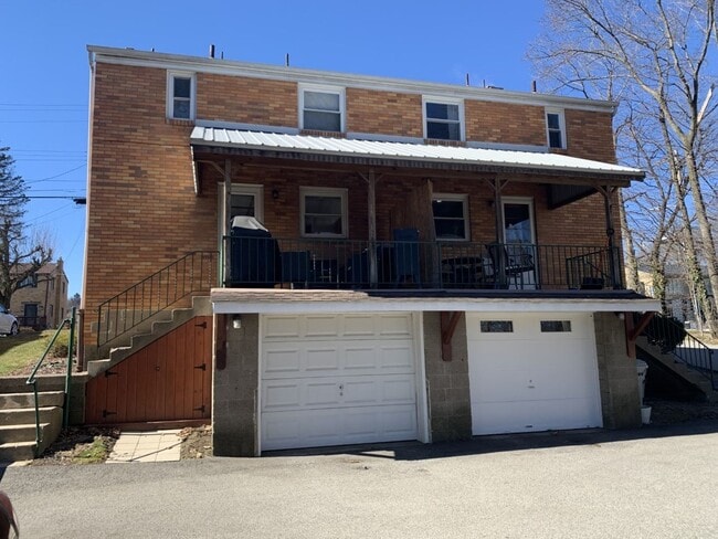 Photo - Nice sized Two Bedroom House!