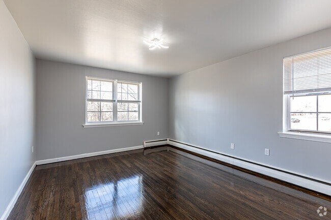 Foto del edificio - 72 Folly Brook Blvd