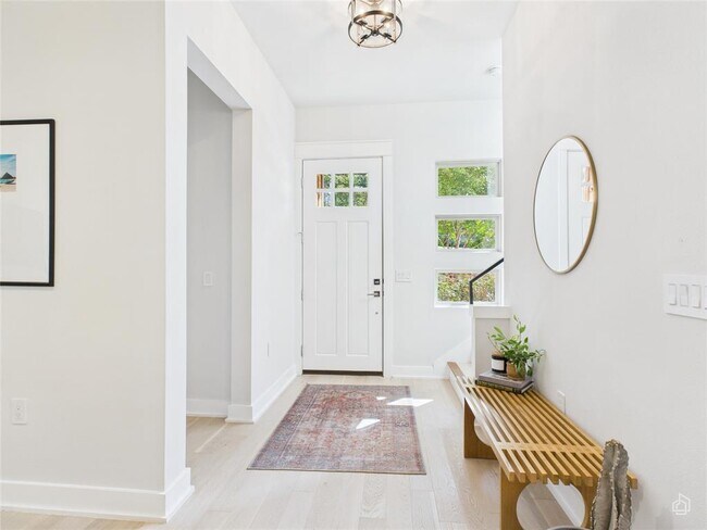 Foto del edificio - 3002 Sunridge Dr