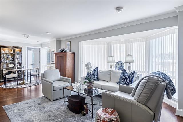 Building Photo - 4242 Lomo Alto Dr